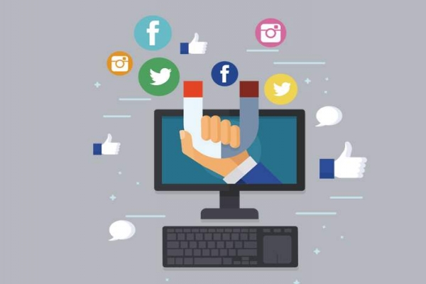 61161901590b4.jpg 免備案主機.jpg